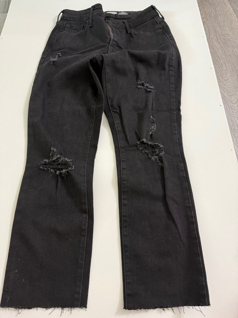 Women's Black Distressed Straight-Leg high rise Jeans